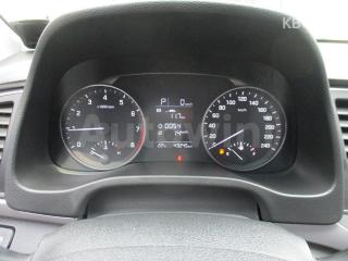 2018 HYUNDAI AVANTE AD ELANTRA 1.6 GDI SMART - 11