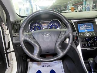 2011 HYUNDAI YF SONATA Y20 TOP LUXURY - 8