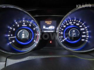 2011 HYUNDAI YF SONATA Y20 TOP LUXURY - 9