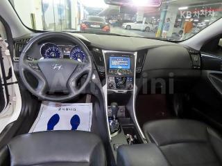 2011 HYUNDAI YF SONATA Y20 TOP LUXURY - 12