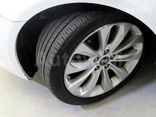 2011 HYUNDAI YF SONATA Y20 TOP LUXURY - 20