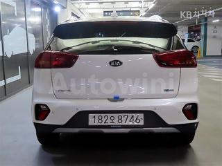 KNACE81CGLA358928 2020 KIA  NIRO 1.6 HEV NOBLESSE SPECIAL-4