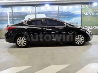 KMHDG41DBFU232535 2015 HYUNDAI  AVANTE ELANTRA 1.6 GDI MORDERN BASIC-2