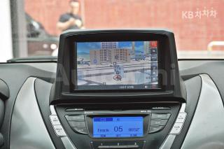 2013 HYUNDAI AVANTE MD ELANTRA M16 GDI SMART - 11