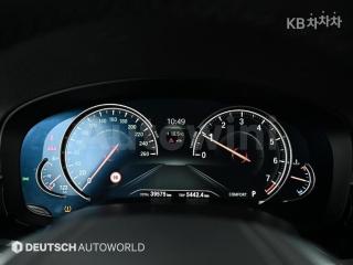 2018 BMW  5SERIES G30  530I XDRIVE M SPORT - 8