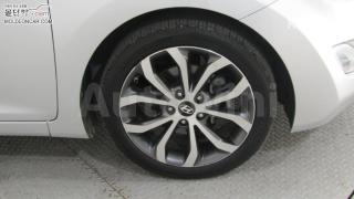 2013 HYUNDAI AVANTE MD ELANTRA M16 GDI PREMIUM - 8