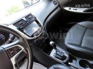 2014 HYUNDAI ACCENT  1.6 VGT MORDERN - 12