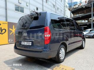 KMFWBX7KBHU894275 2017 HYUNDAI GRAND STAREX H-1 5 SEATS VAN MORDERN-3
