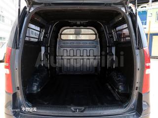 2017 HYUNDAI GRAND STAREX H-1 5 SEATS VAN MORDERN - 18