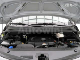 2017 HYUNDAI GRAND STAREX H-1 5 SEATS VAN MORDERN - 17