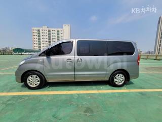 KMFWBX7KBHU856265 2017 HYUNDAI GRAND STAREX H-1 5 SEATS VAN SMART-1