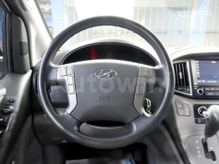 2017 HYUNDAI GRAND STAREX H-1 12 SEATS WAGON CVX 4WD MORDERN - 10