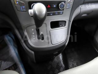 2017 HYUNDAI GRAND STAREX H-1 12 SEATS WAGON CVX 4WD MORDERN - 13