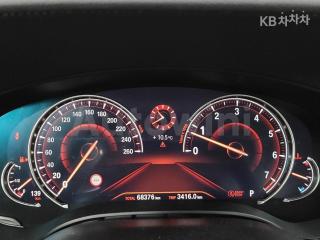 2018 BMW  5SERIES G30  520I LUXURY - 7