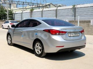 KMHDG41DBFU361967 2015 HYUNDAI  AVANTE ELANTRA 1.6 GDI SMART BASIC-2