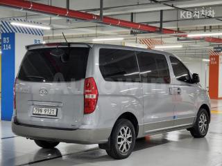 KMJWA37KDHU904136 2017 HYUNDAI GRAND STAREX H-1 12 SEATS WAGON CVX 4WD MORDERNSPECIAL-3