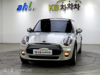 WMWXN3108FT957027 2015 MINI COOPER D 1.5 BASIC-1