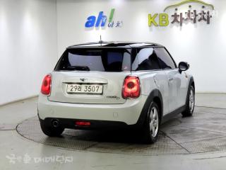 WMWXN3108FT957027 2015 MINI COOPER D 1.5 BASIC-3