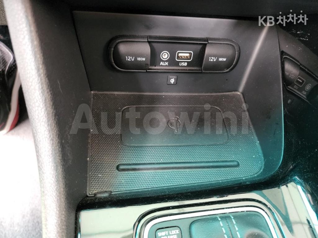 2017 KIA NIRO 1.6 PRESTIGE - 9