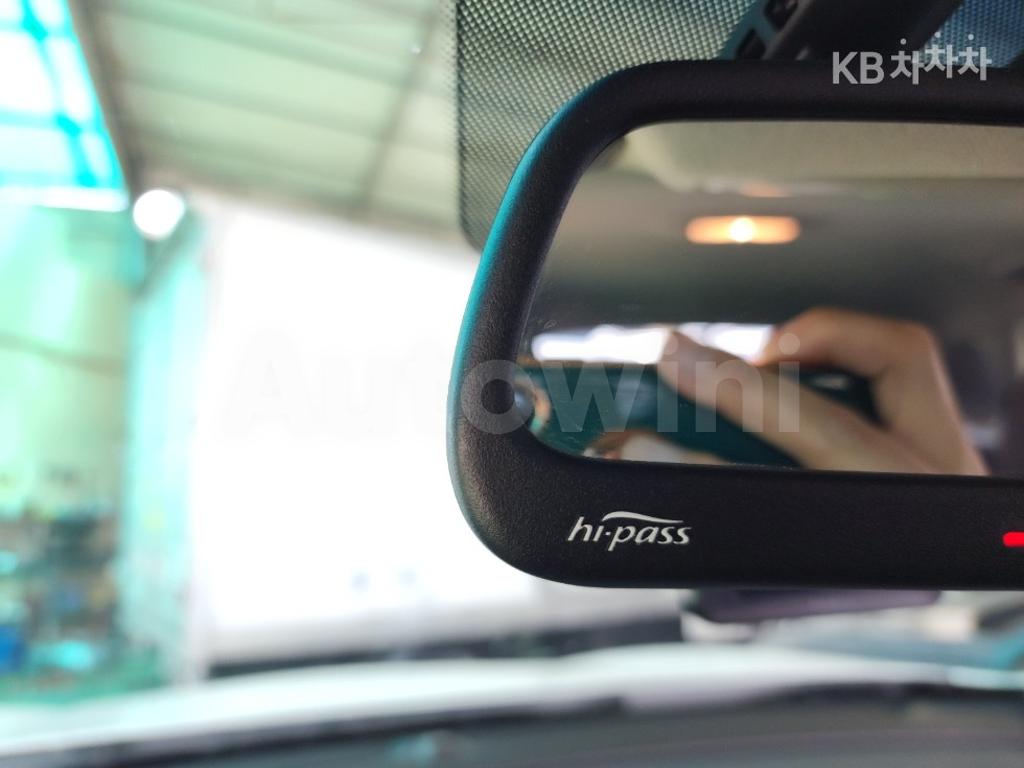 2017 KIA NIRO 1.6 PRESTIGE - 11