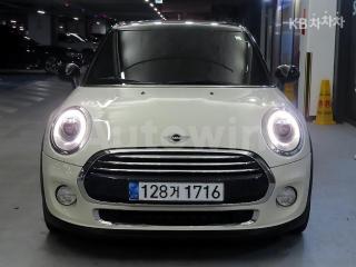 WMWXU1109H2G05755 2017 MINI COOPER 5DOORS 1.5 HIGH트림-1