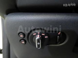 2017 MINI COOPER 5DOORS 1.5 HIGH트림 - 12
