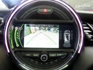 2017 MINI COOPER 5DOORS 1.5 HIGH트림 - 15