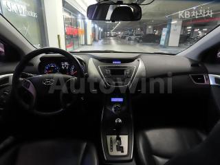 2013 HYUNDAI AVANTE MD ELANTRA M16 GDI SMART - 11