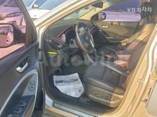 KMHSR81XBGU132025 2016 HYUNDAI MAXCRUZ DIESEL(E-VGT)2.2 2WD EXCLUSIVE 5 SEATS BASIC-4