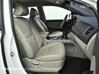 2015 KIA  CARNIVAL SEDONA 9 SEATS 2.2 DIESEL OUTDOOR LUXURY - 10
