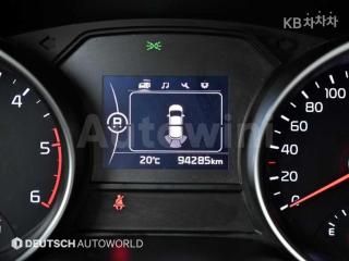2015 KIA  CARNIVAL SEDONA 9 SEATS 2.2 DIESEL OUTDOOR LUXURY - 18