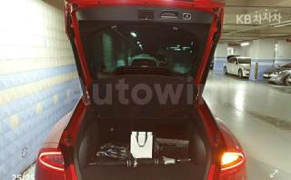 2020 KIA STINGER 2.0 TURBO 4WD PLATINUM - 9