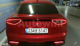2020 KIA STINGER 2.0 TURBO 4WD PLATINUM - 10