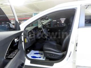 KNACB81CGLA425820 2020 KIA  NIRO 1.6 HEV PRESTIGE-5