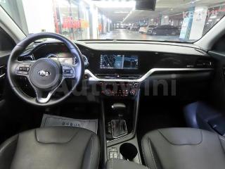 2020 KIA  NIRO 1.6 HEV PRESTIGE - 8