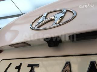 2015 HYUNDAI  AVANTE ELANTRA 1.6 VGT 텐밀리언 LIMITED - 14