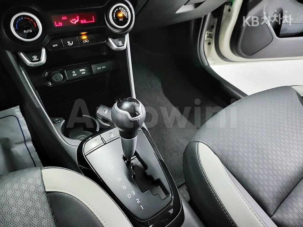 2020 KIA  MORNING JA  LUXURY - 16