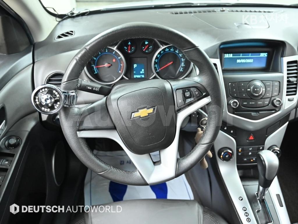 2010 GM DAEWOO (CHEVROLET) LACETTI PREMIERE 1.8 CDX ID 일반형 - 13