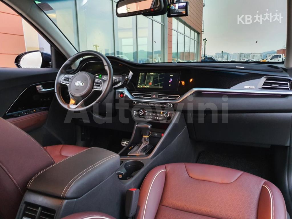2020 KIA  NIRO 1.6 HEV NOBLESSE SPECIAL - 12