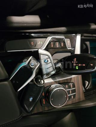 2017 BMW  5SERIES G30  520D M SPORT PLUS - 19