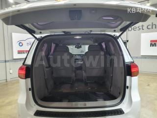 2016 KIA  CARNIVAL SEDONA 7 SEATS 2.2 DIESEL LIMOUSINE PRESIDENT - 14
