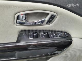 2016 KIA  CARNIVAL SEDONA 7 SEATS 2.2 DIESEL LIMOUSINE PRESIDENT - 18