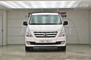 KMFWBX7KBHU883567 2017 HYUNDAI GRAND STAREX H-1 5 SEATS VAN MORDERN-1