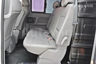 2017 HYUNDAI GRAND STAREX H-1 5 SEATS VAN MORDERN - 7