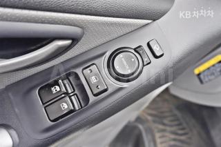 2017 HYUNDAI GRAND STAREX H-1 5 SEATS VAN MORDERN - 18