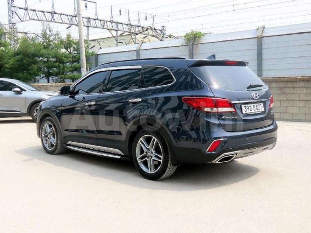 KMHSR81XDHU234738 2017 HYUNDAI  MAXCRUZ DIESEL(E-VGT)R2.2 4WD PRESTIGE 7 SEATS-2