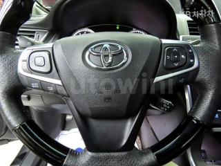 2015 TOYOTA CAMRY 2.5 XLE - 10