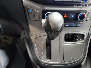 2017 HYUNDAI GRAND STAREX H-1 3 SEATS LPI VAN CVX SMART - 18