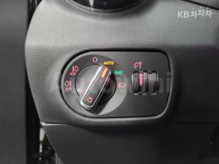2015 AUDI A1 30 TDI 스포트백 디자인 - 12
