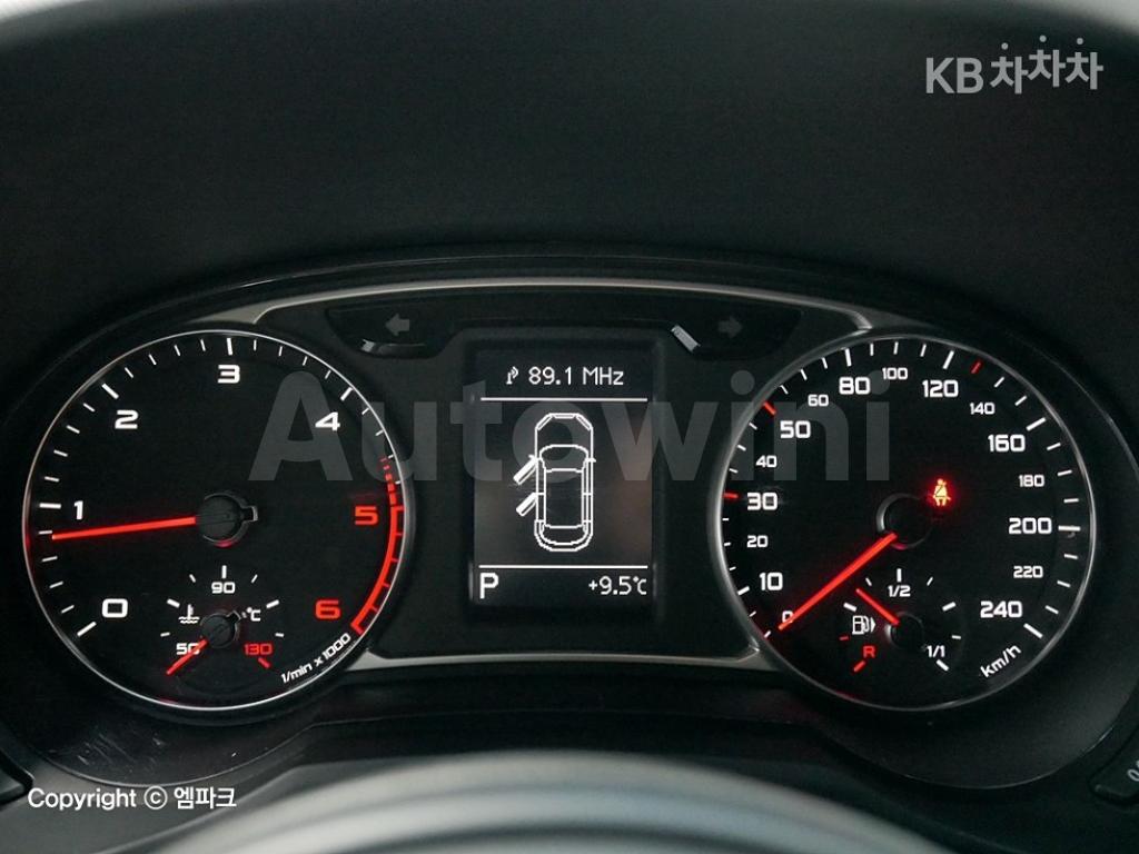 2014 AUDI A1 30 TDI 해치 스포트 - 7